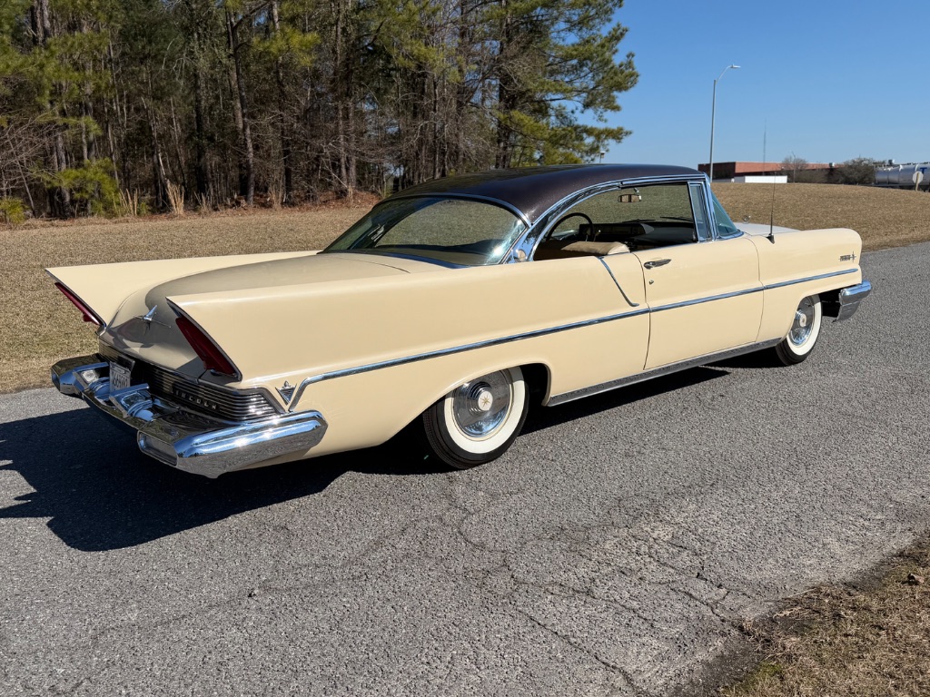 1957 Lincoln Premiere - $35,000