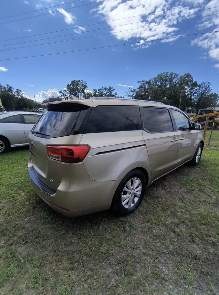 2016 Kia Sedona - $3,495