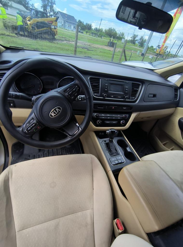 2016 Kia Sedona - $3,495