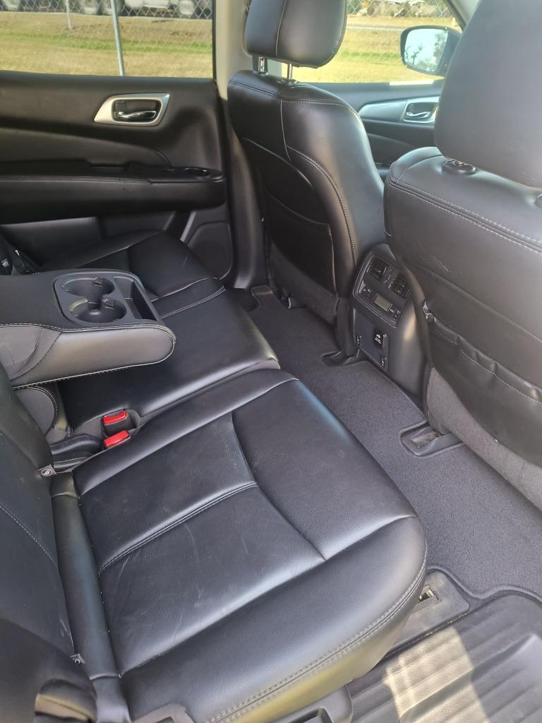 2017 Nissan Pathfinder - $6,995
