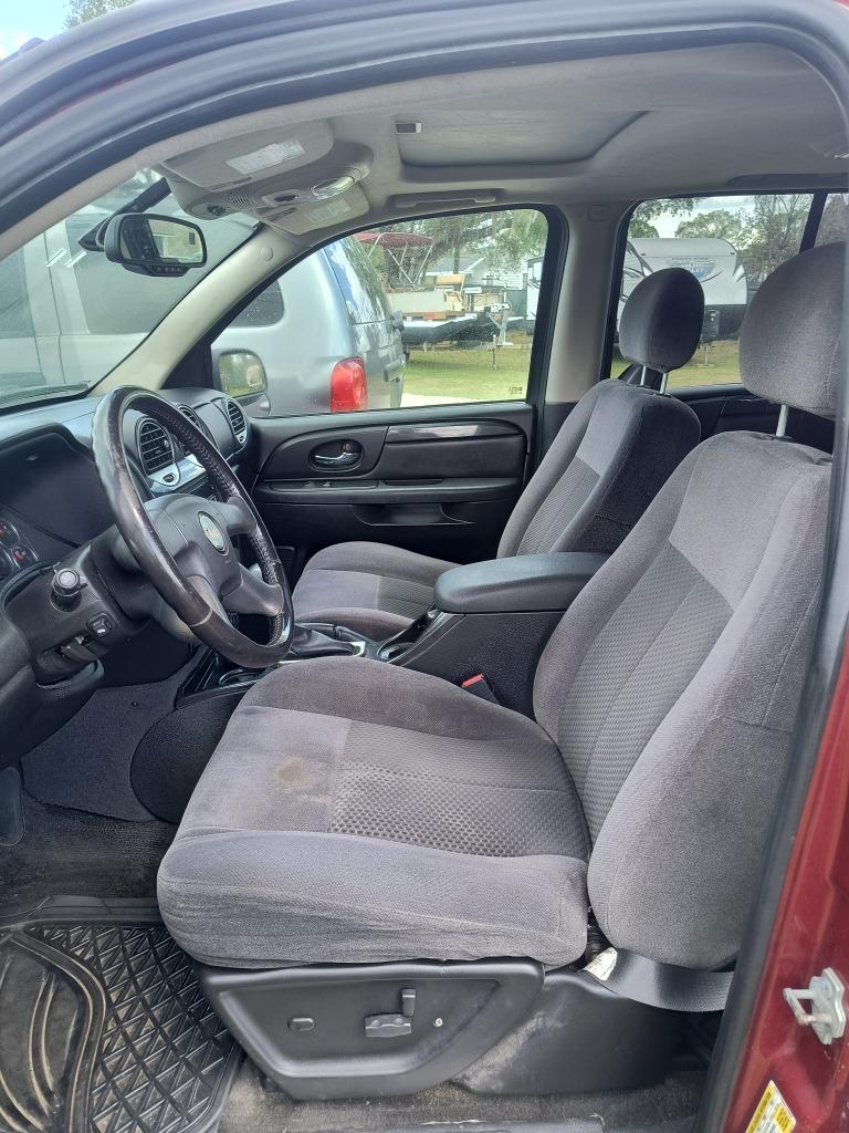 2008 GMC Envoy - $2,995