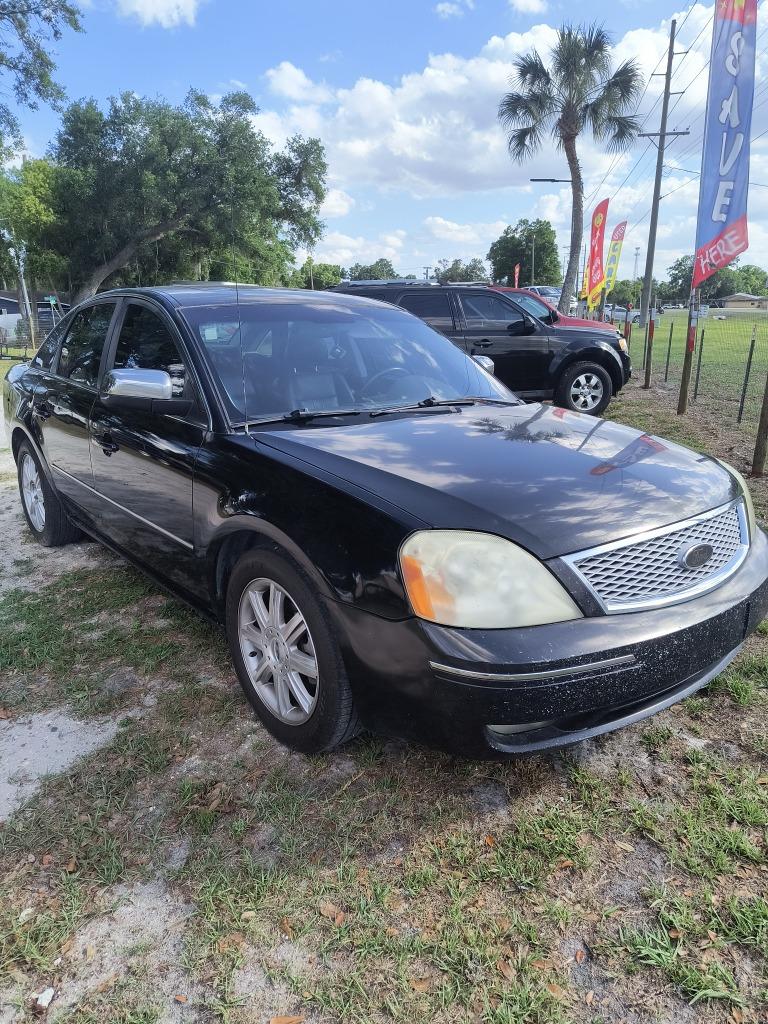 2005 Ford Five Hundred - $2,995