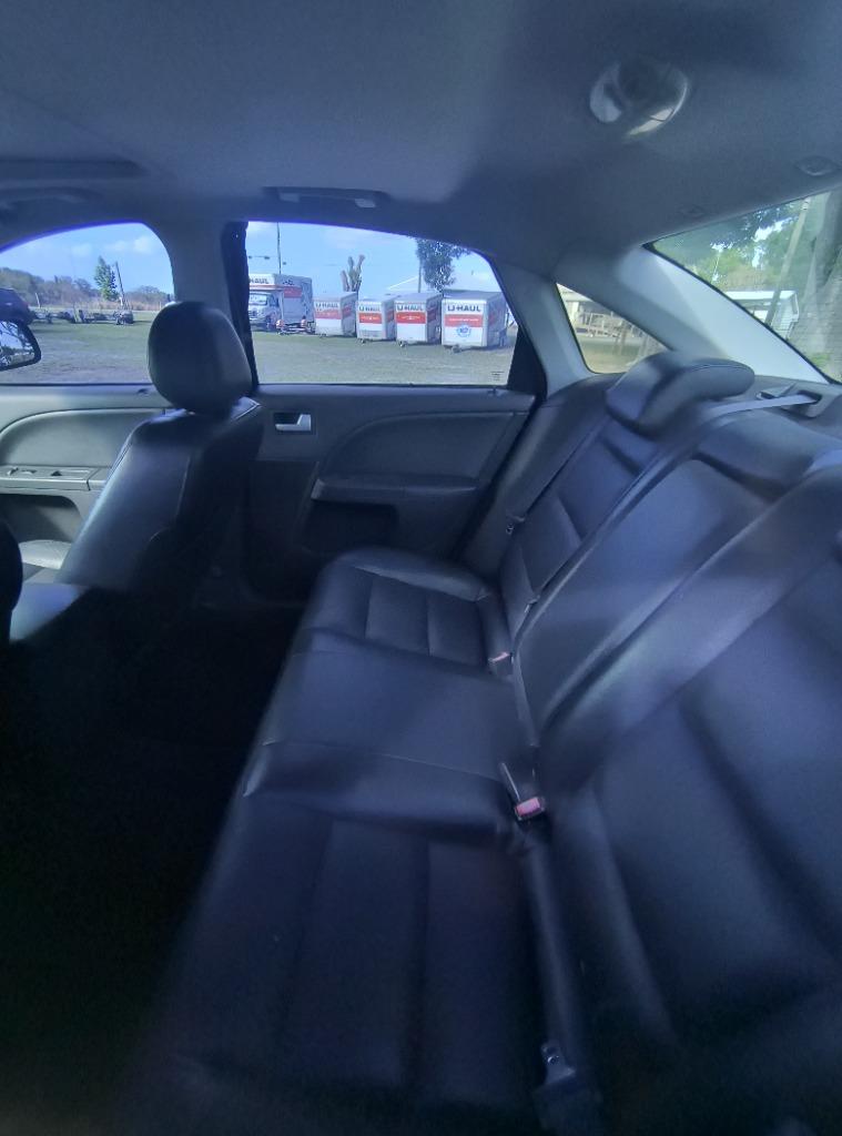 2005 Ford Five Hundred - $2,995