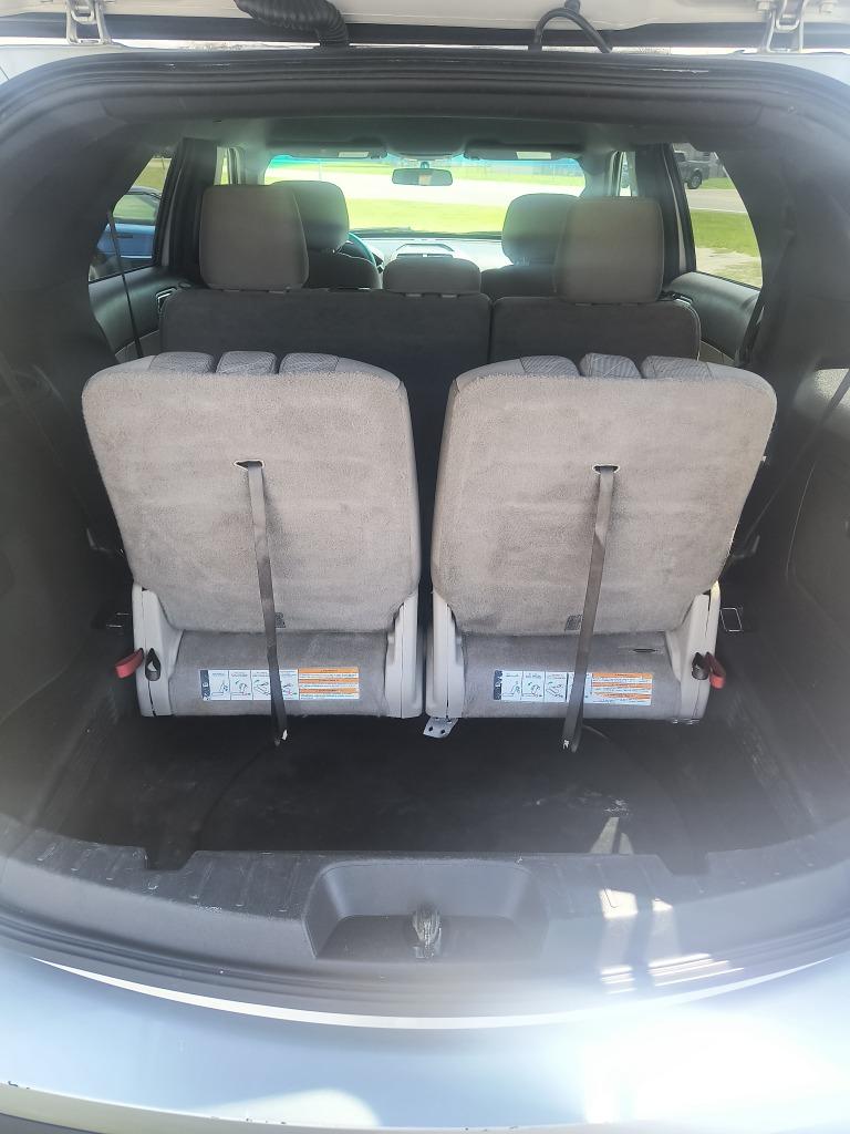 2013 Ford Explorer - $6,995
