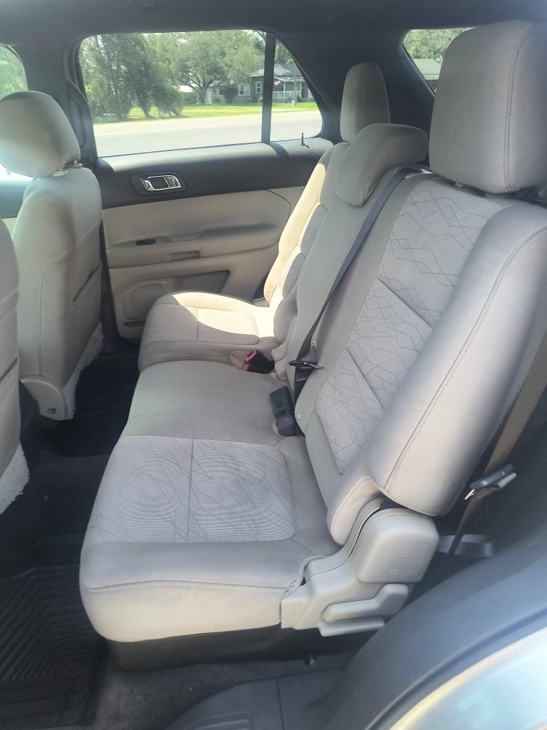 2013 Ford Explorer - $6,995