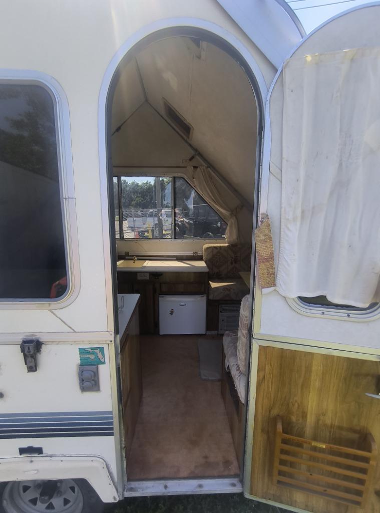 1988 Columbia Northwest Columbia Northwest - $2,995