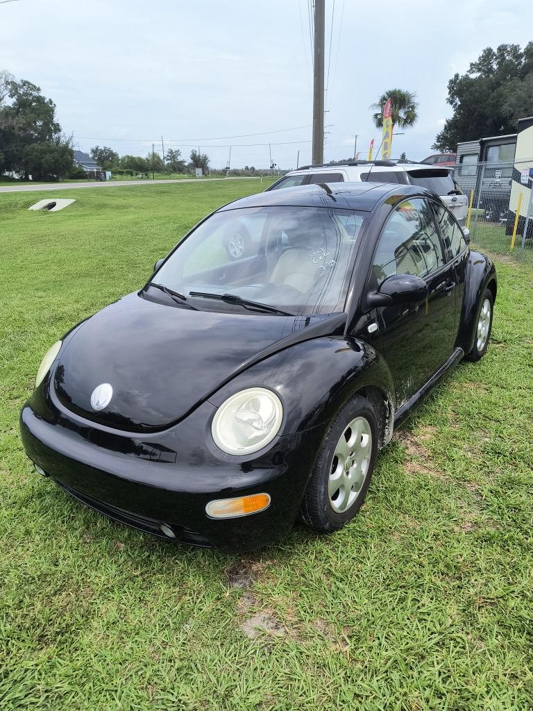 2002 Volkswagen Beetle - $3,995