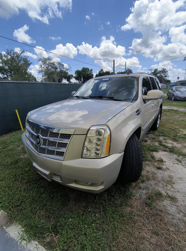 2010 Cadillac Escalade - $4,495