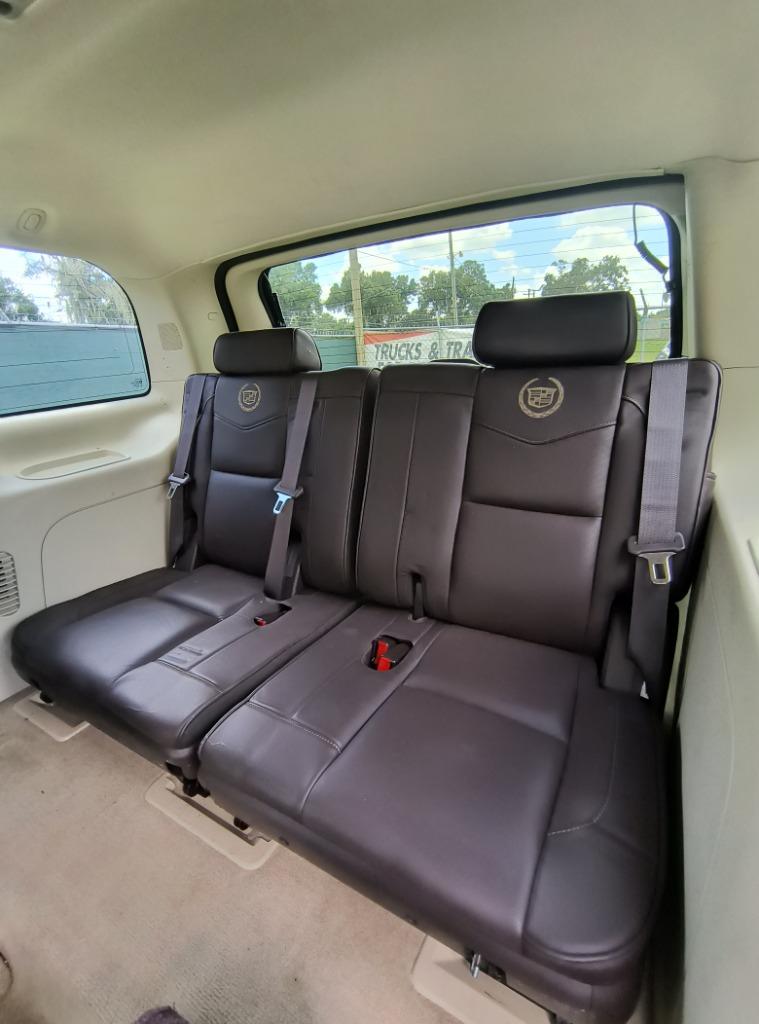 2010 Cadillac Escalade - $4,495