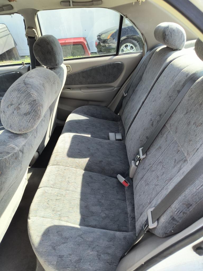 1998 Toyota Corolla - $1,995