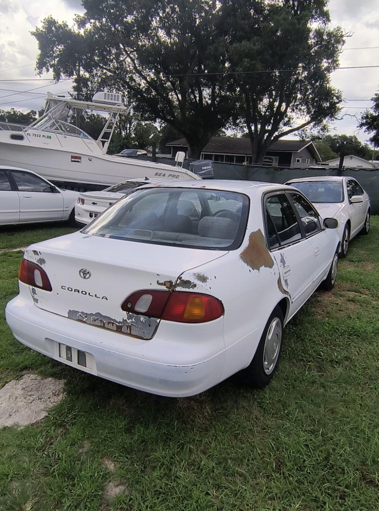 1998 Toyota Corolla - $1,995