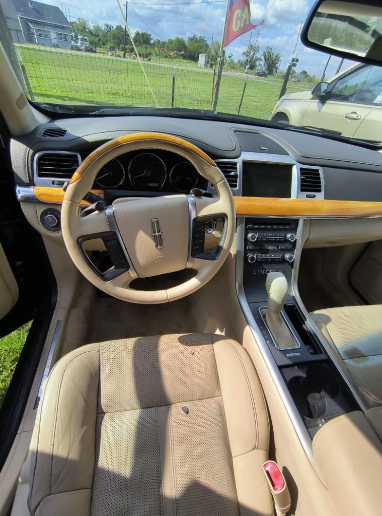 2011 Lincoln MKS - $3,495