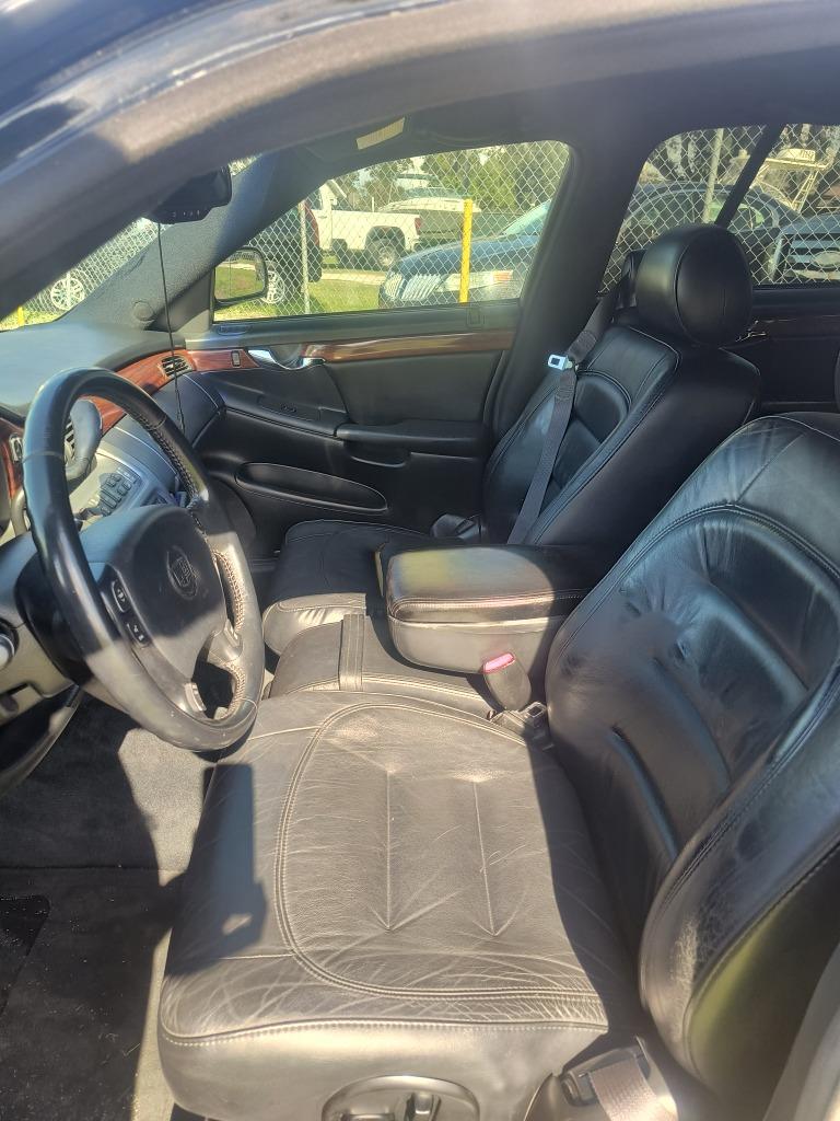 2003 Cadillac Limousine