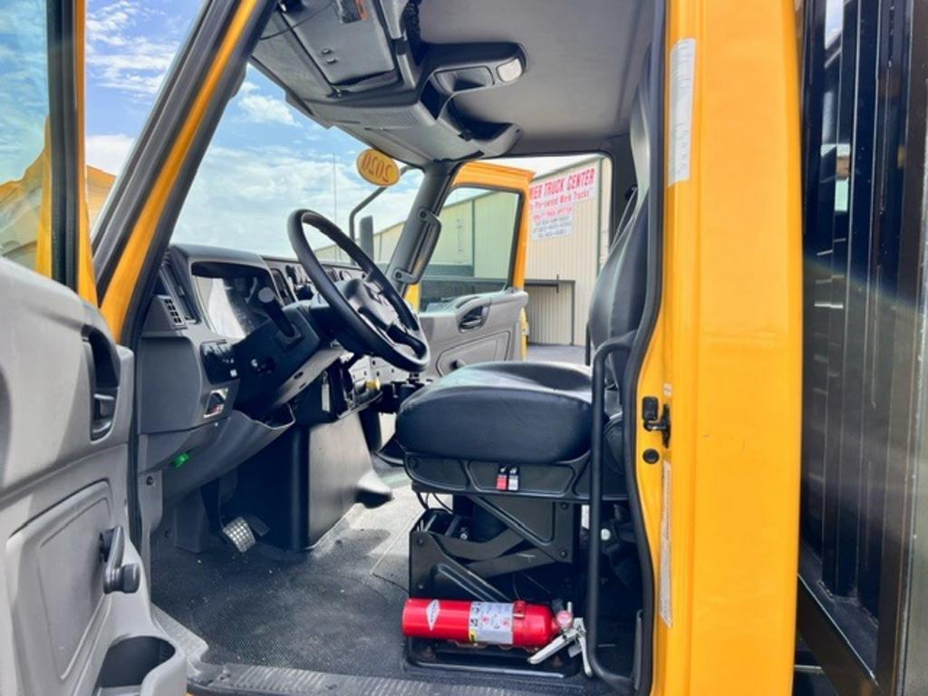 2020 International MV 607  photo