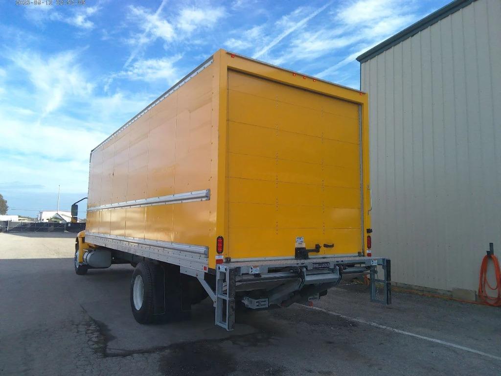 2020 International MV 607  photo