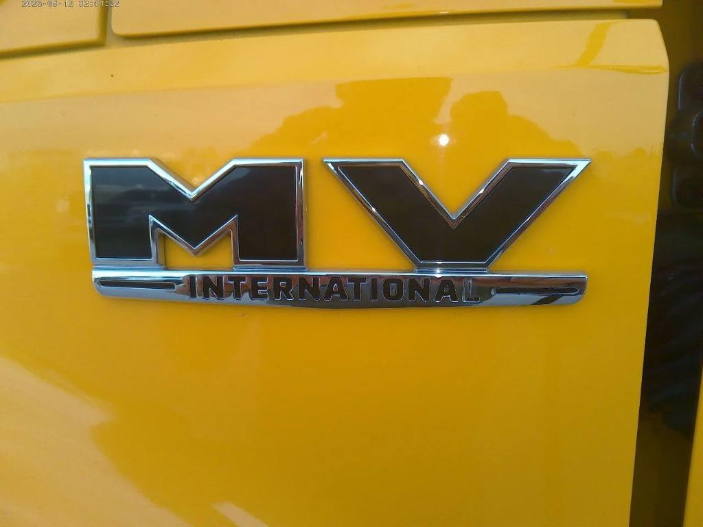 2020 International MV 607  photo