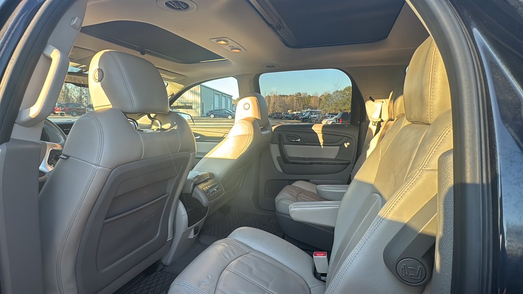 2015 GMC Acadia - $9,500