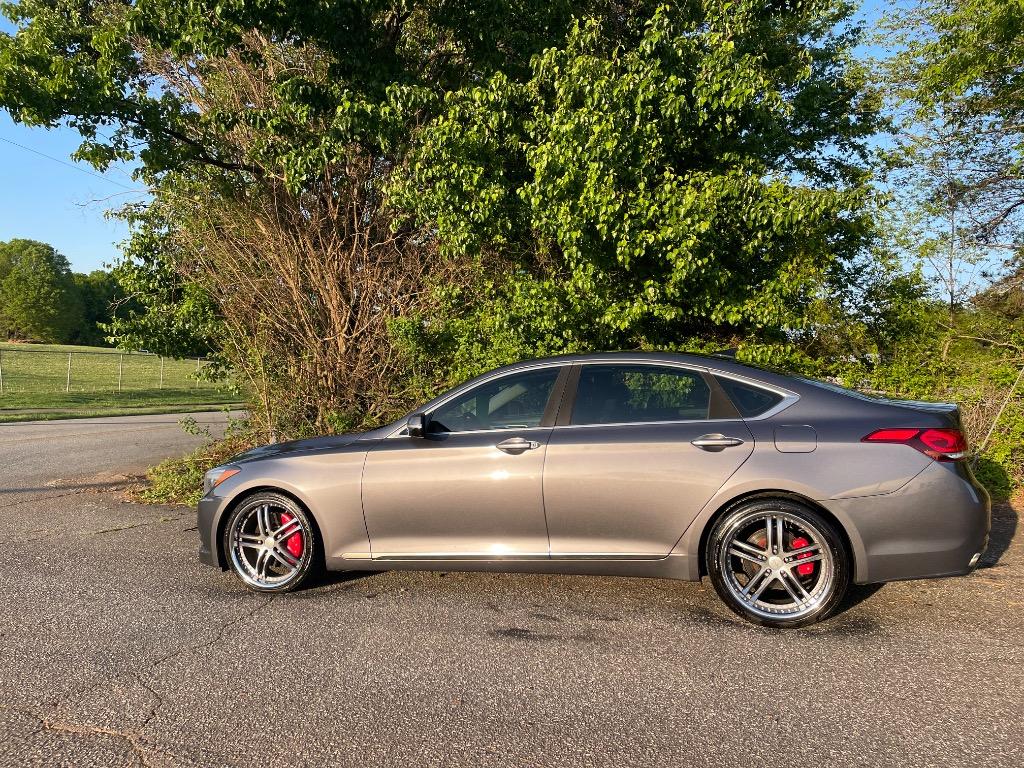 2015 Hyundai Genesis 3.8L photo