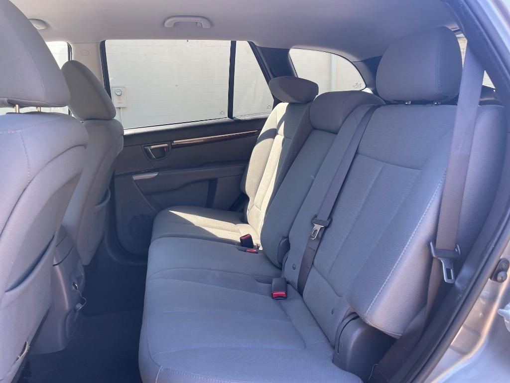2012 Hyundai Santa Fe GLS photo
