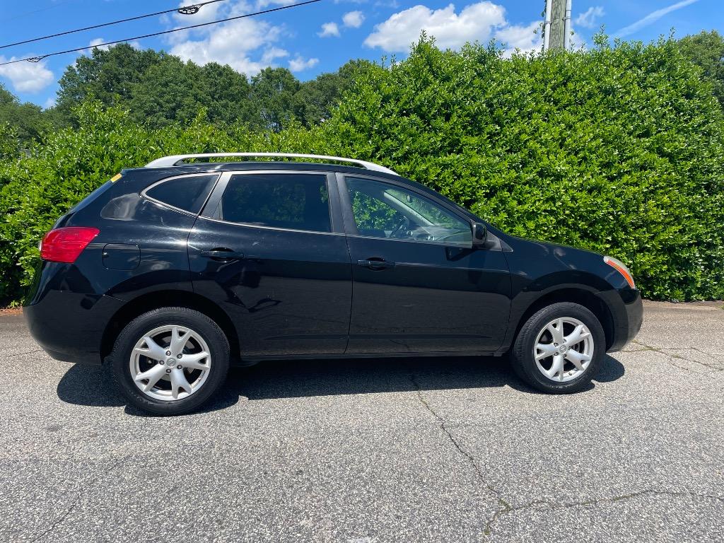 2009 Nissan Rogue S photo
