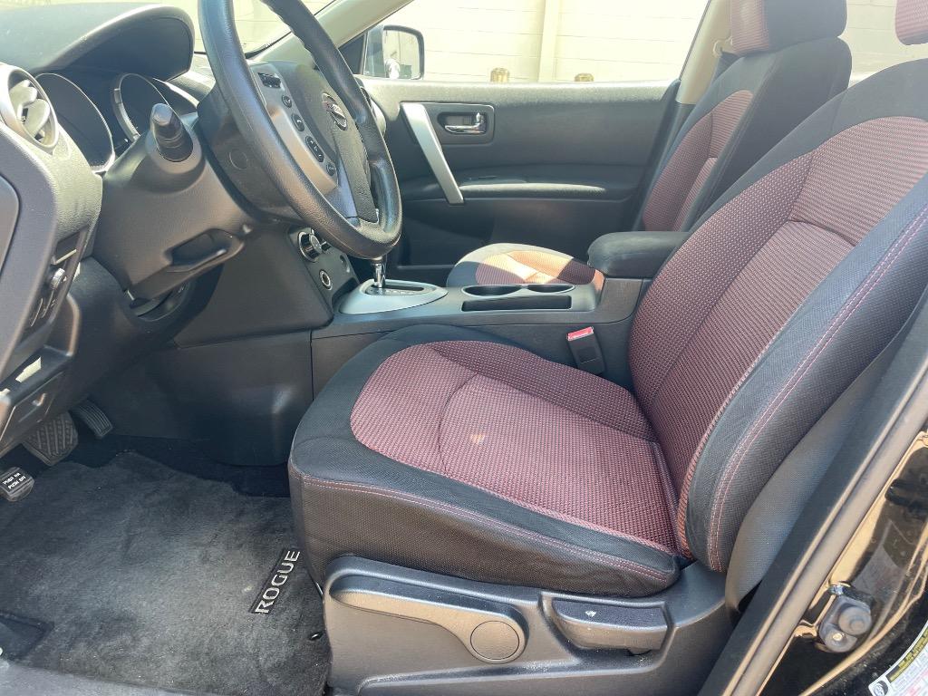 2009 Nissan Rogue S photo