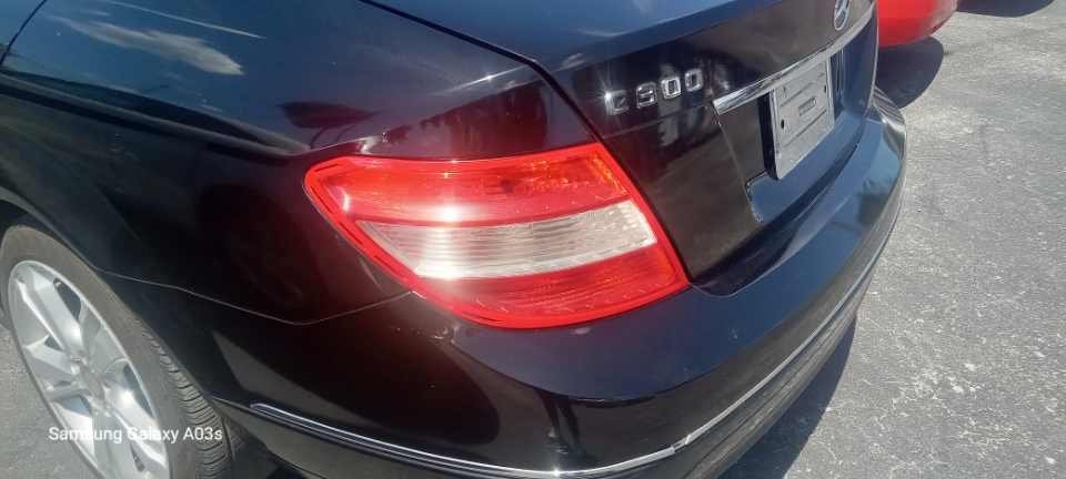 2009 Mercedes-Benz C-Class C300 photo