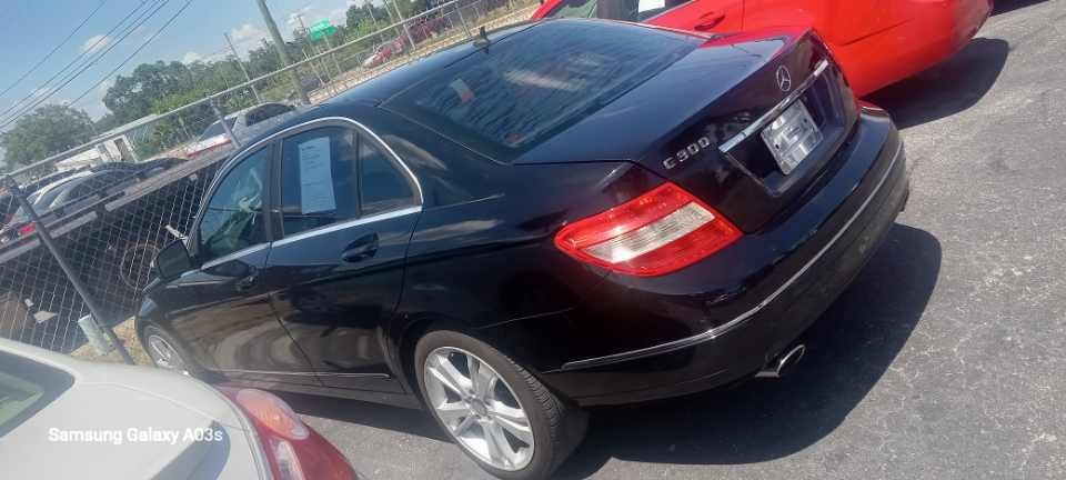 2009 Mercedes-Benz C-Class C300 photo