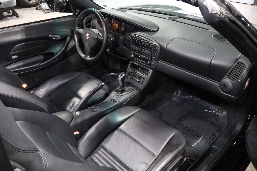 2001 Porsche Boxster photo