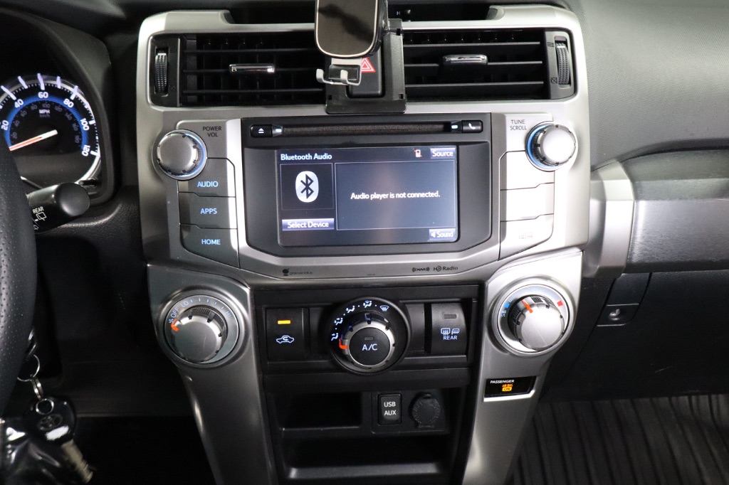 2016 Toyota 4Runner SR5 photo