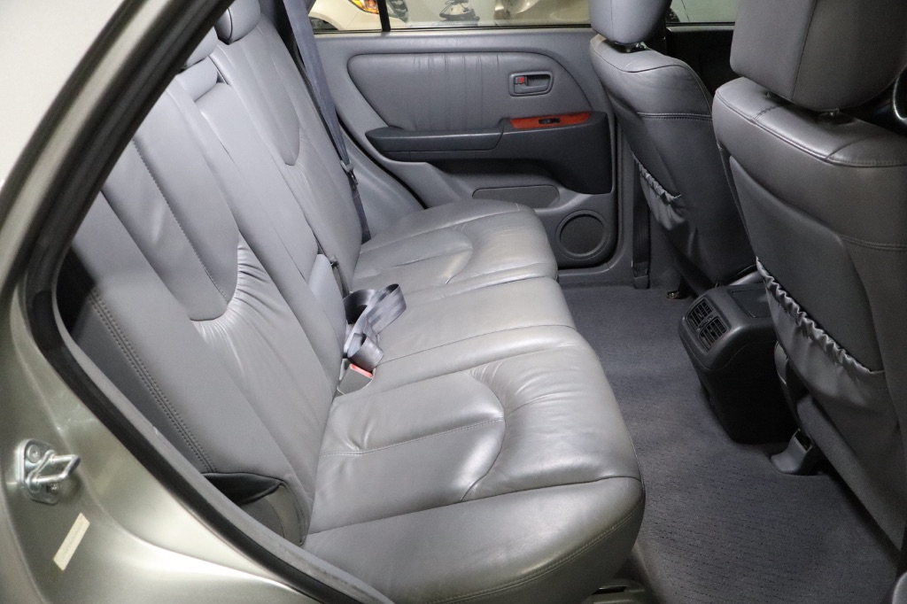 1999 Lexus RX 300 photo
