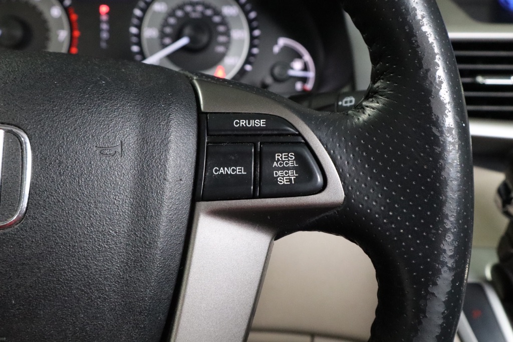 2016 Honda Odyssey EX-L photo