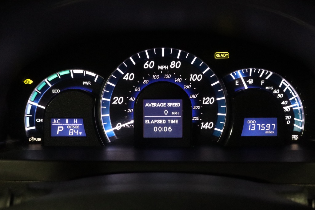 2013 Toyota Camry Hybrid LE photo