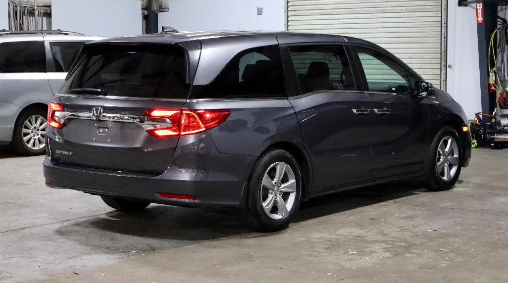 2018 Honda Odyssey EX photo