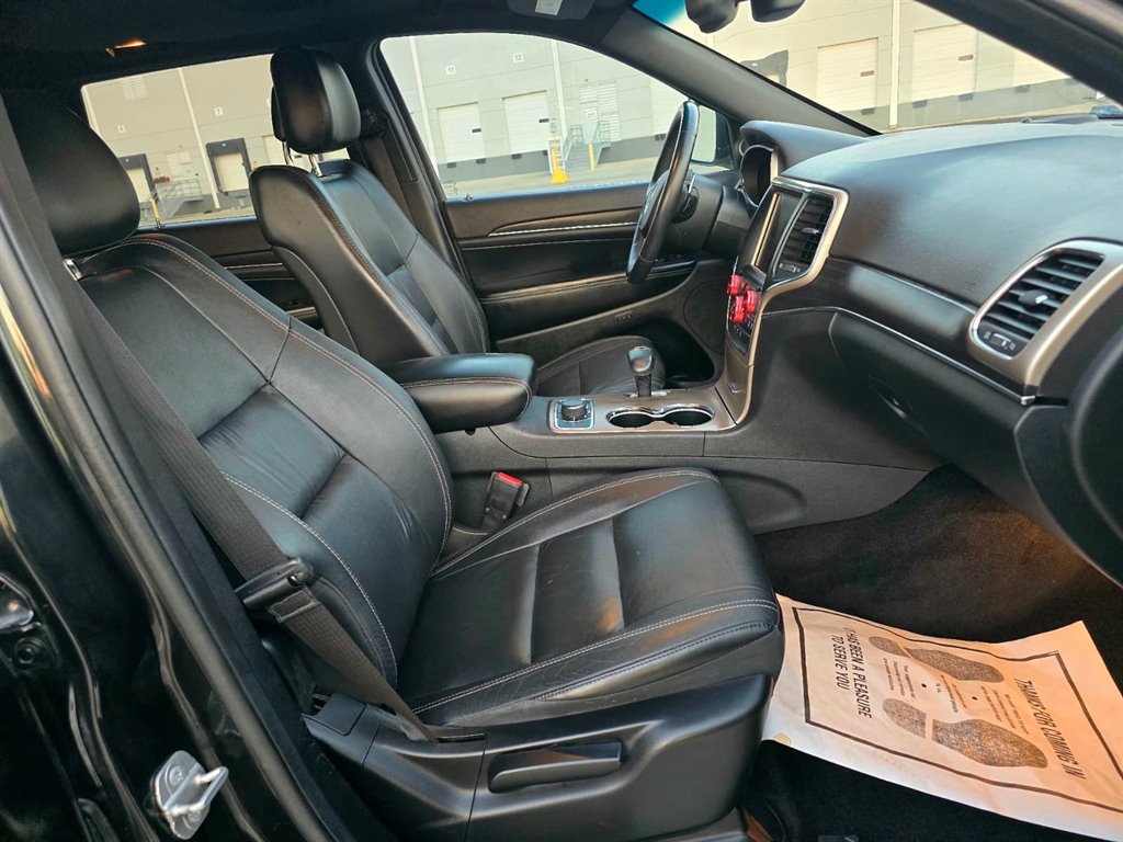 2014 Jeep Cherokee - $10,999