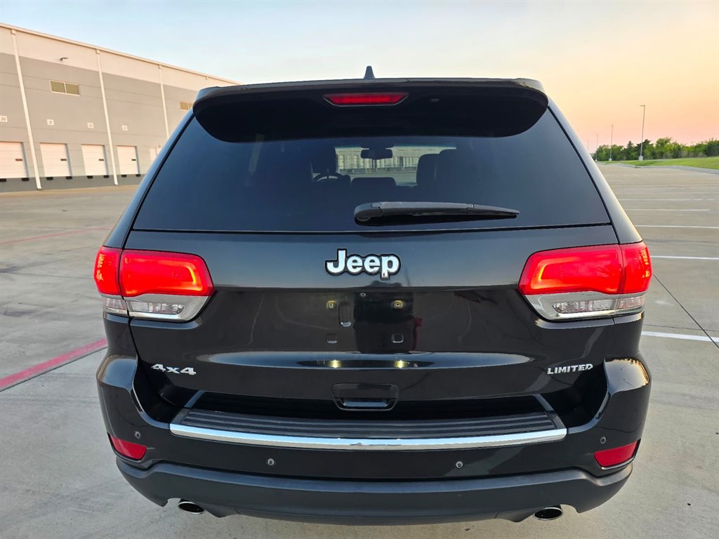 2014 Jeep Cherokee - $10,999
