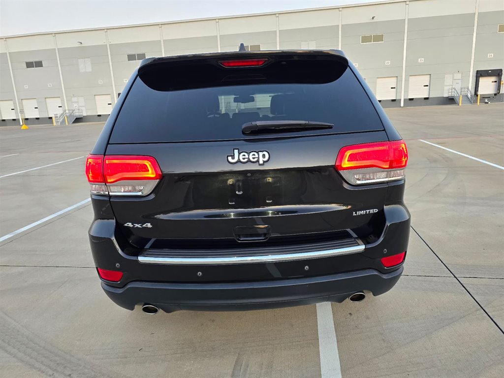 2014 Jeep Cherokee - $10,999