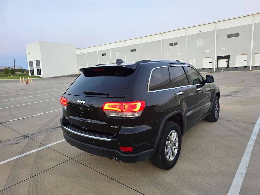 2014 Jeep Cherokee - $10,999