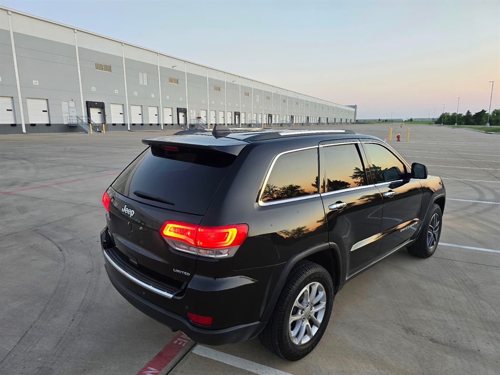 2014 Jeep Cherokee - $10,999