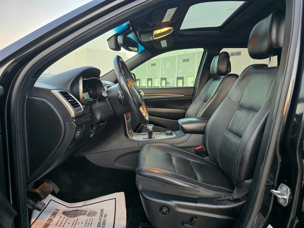 2014 Jeep Cherokee - $10,999