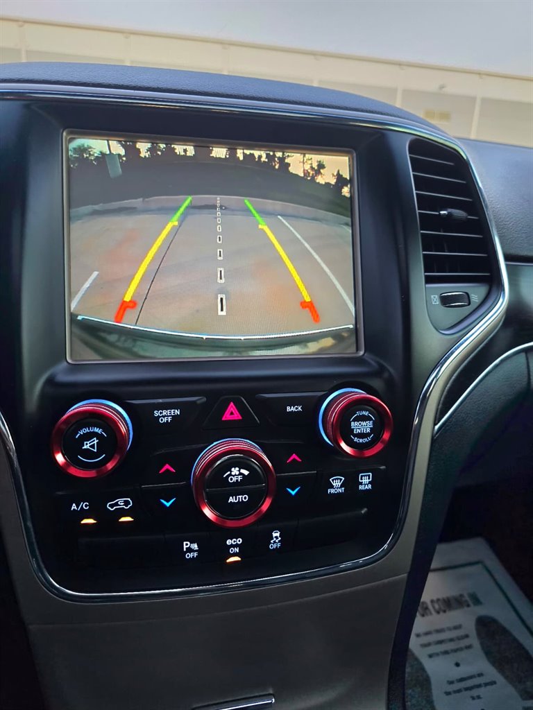 2014 Jeep Cherokee - $10,999