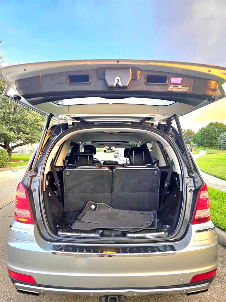 2011 Mercedes-Benz GL-Class - $7,999