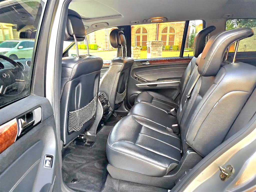 2011 Mercedes-Benz GL-Class - $7,999