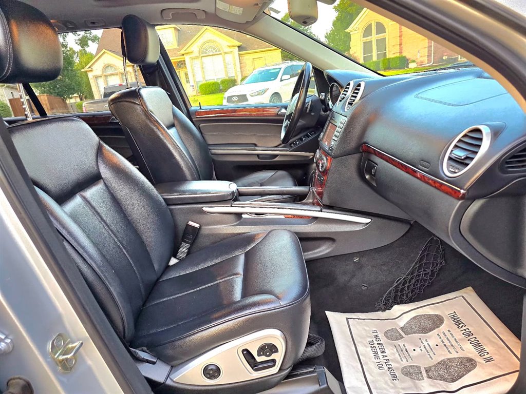 2011 Mercedes-Benz GL-Class - $7,999