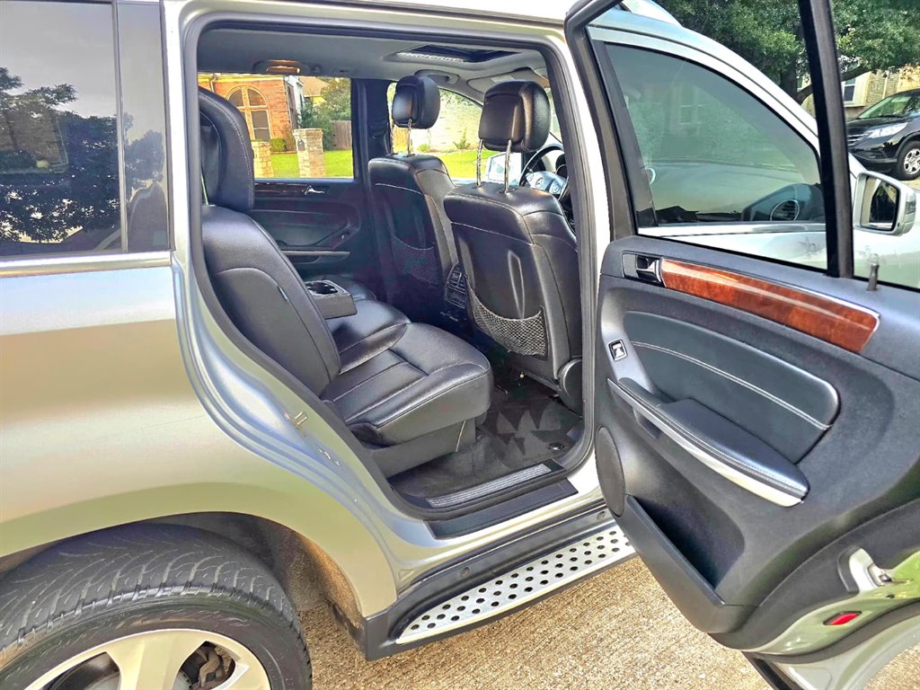 2011 Mercedes-Benz GL-Class - $7,999