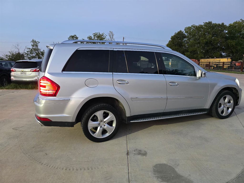 2011 Mercedes-Benz GL-Class - $7,999