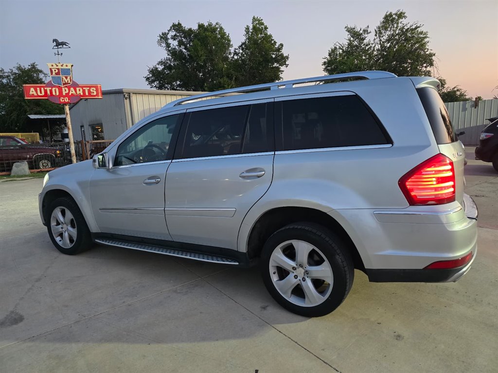 2011 Mercedes-Benz GL-Class - $7,999