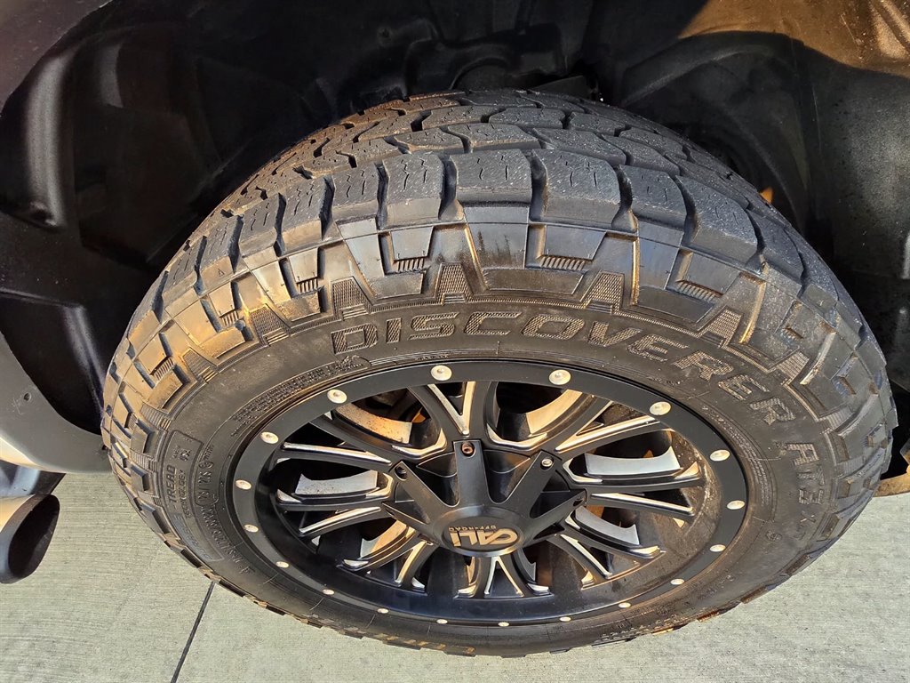 2015 Ram 1500 - $16,999