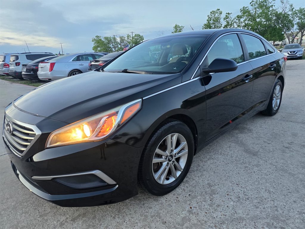 2016 Hyundai Sonata - $6,999