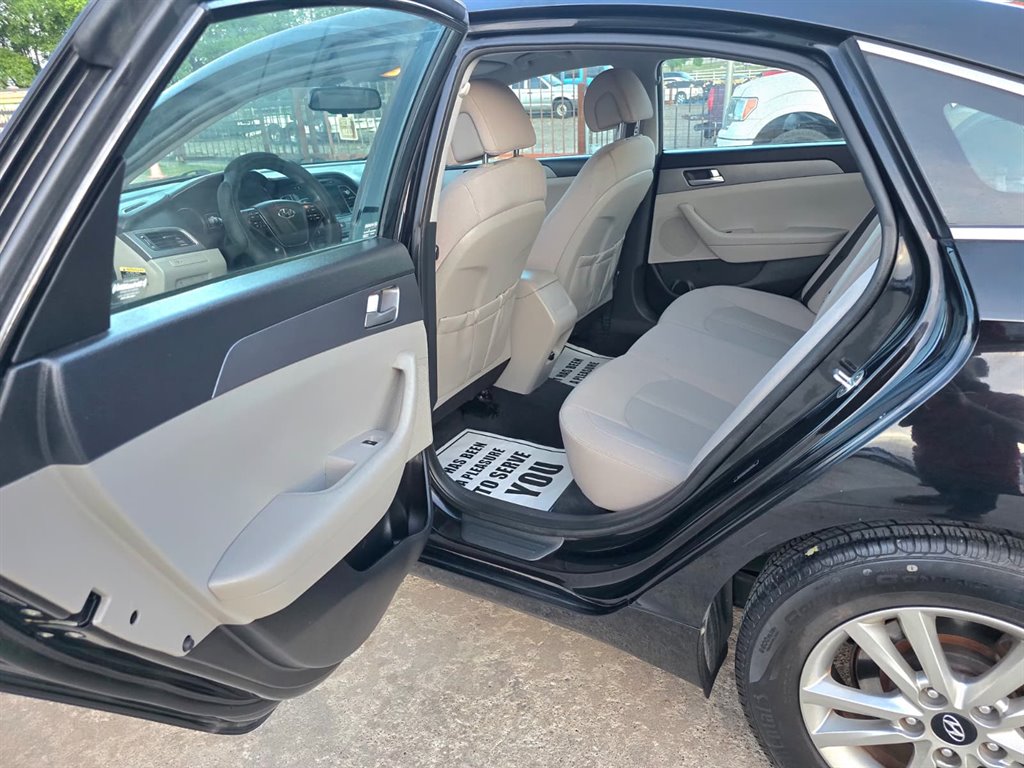 2016 Hyundai Sonata - $6,999