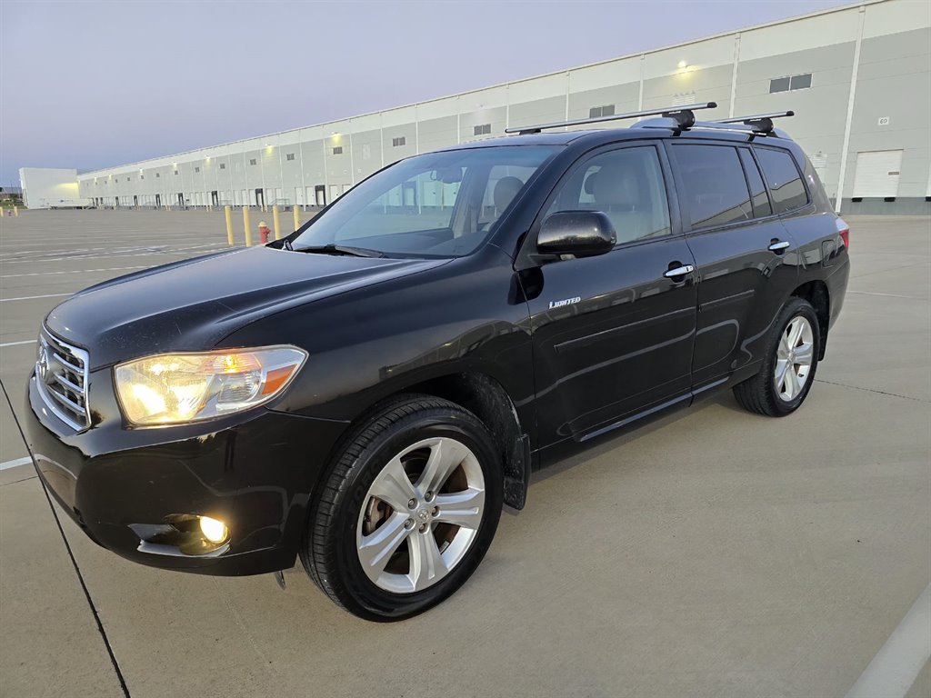 2010 Toyota Highlander - $7,999